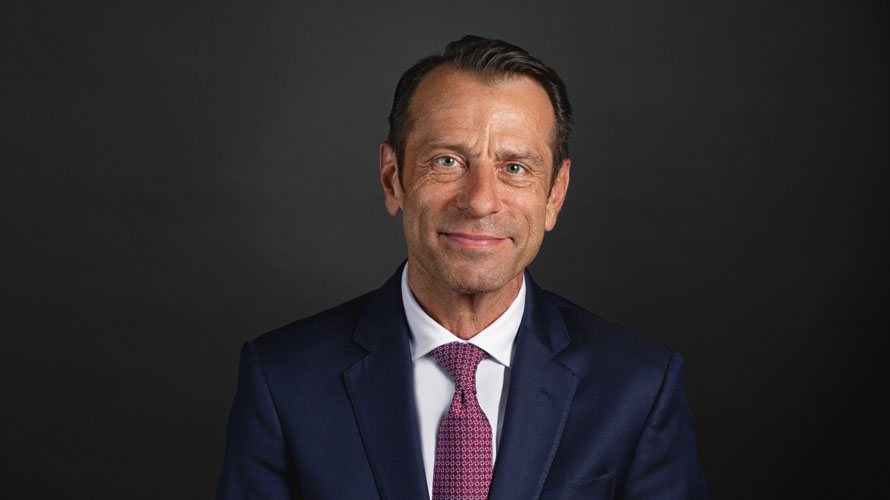 Portrait of Peter Romanzina, Head of Swiss Research